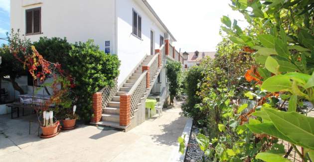 Apartment Lana priz - near the Center and the Beach