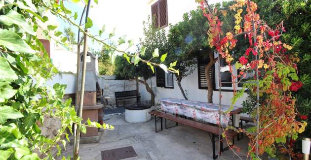 Apartment Lana priz - near the Center and the Beach