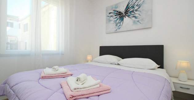 Apartment Lara K1 - near the Center and the Beach