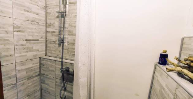 Appartamento Radojevic - su due piani, con parcheggio