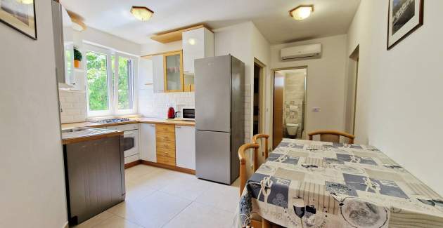 Apartment Sersić Nr. 3 – 550 m vom Strand entfernt