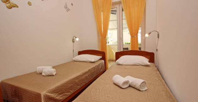 Ferienwohnung Zarok Beach Holiday A4 – in Strandnähe, mit Balkon