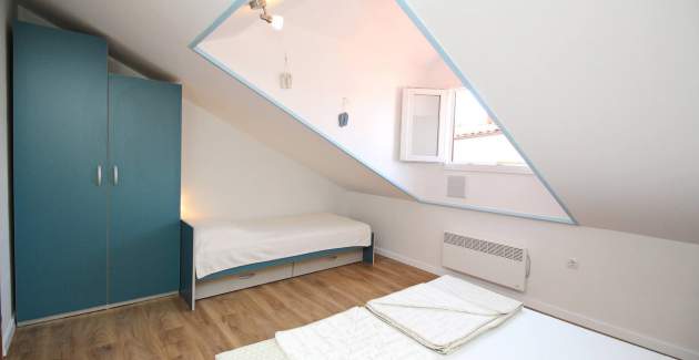 Apartment Čubranić S. Senj – im Hafen, nahe dem Meer