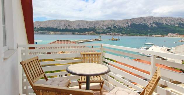 Apartment Čubranić S. Bs – im Hafen, nahe dem Meer