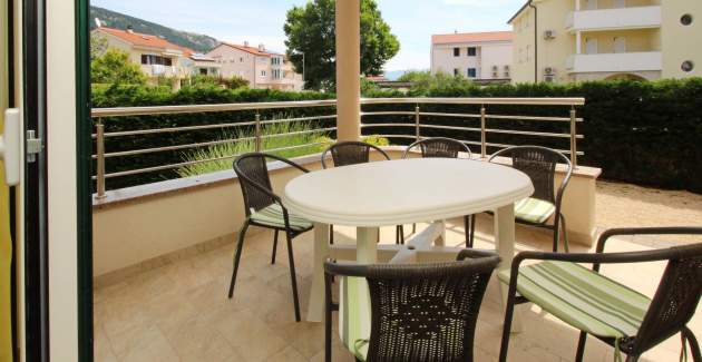 Appartamento Smojver n.1 – confortevole, con terrazza