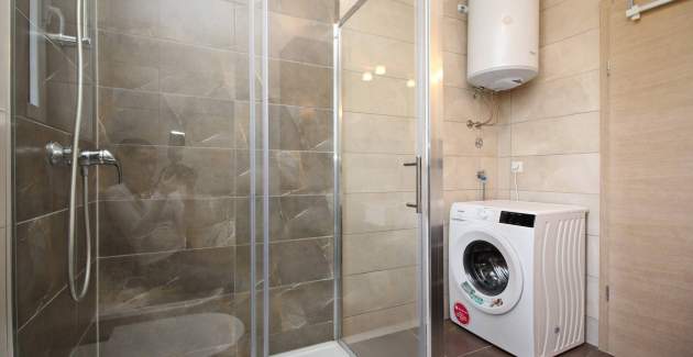 Appartamento Smojver n. 4 - confortevole, con balcone