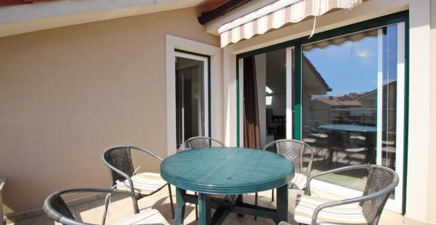 Apartment Smojver No.5 - top Floor, with Balcony