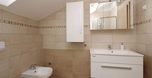 Apartment Smojver No.5 - top Floor, with Balcony