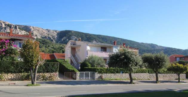 Appartamento Gabrijela per 4–6 persone – con balcone, a 450 m dalla spiaggia