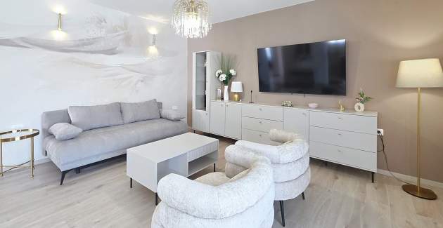 Modern apartment Gabrijela for 4 persons - with Balcony, 450 m from the Beach