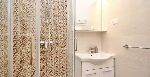 Charmantes Apartment Sunshine Nr.6 - mit Balkon, 300 m vom Strand entfernt