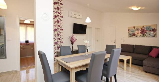 Charmantes Apartment Sunshine Nr.6 - mit Balkon, 300 m vom Strand entfernt