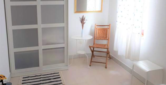 Apartment Valic (stari) - near the Center, 250m from the Beach