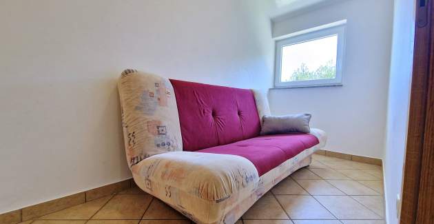 Apartment Vavrickova - with Balcony, 400m from the Beach