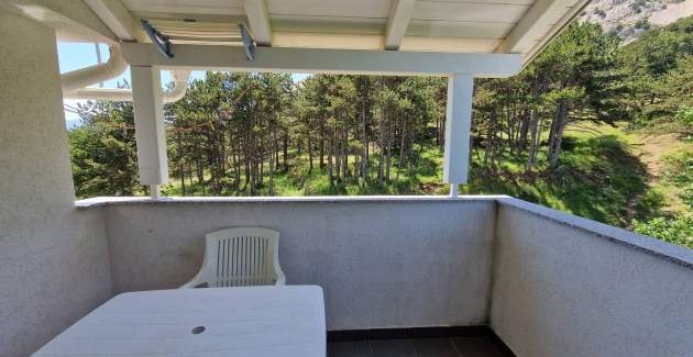 Apartment Vavrickova - with Balcony, 400m from the Beach