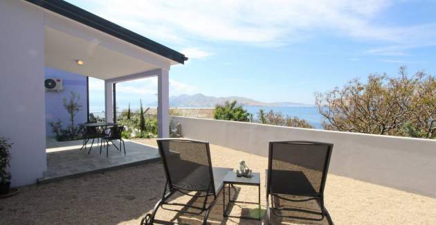 Studio Apartment Lavanda No.5 - by the Sea, with Sea View