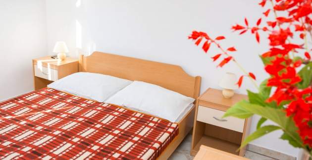 Studio Zic No.2 - without Balcony, 350 m from the Beach