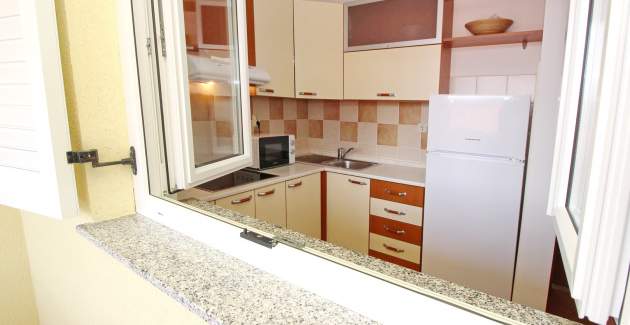 Apartment Limun 3 - with Balcony, 350m from the Beach