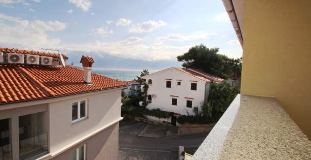 Apartment Limun 3 - with Balcony, 350m from the Beach