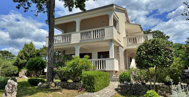 Apartments Zeljka – 15 m from Sea, Sea View