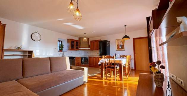 Apartment Katarina 2 – Sea View, Pet-Friendly