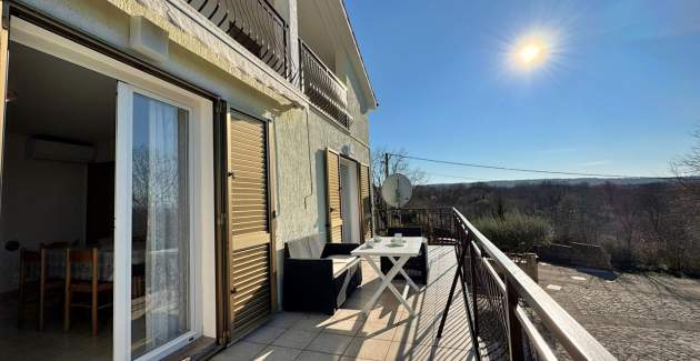 Apartment Pavle 2 – Pet-Friendly, Sea View