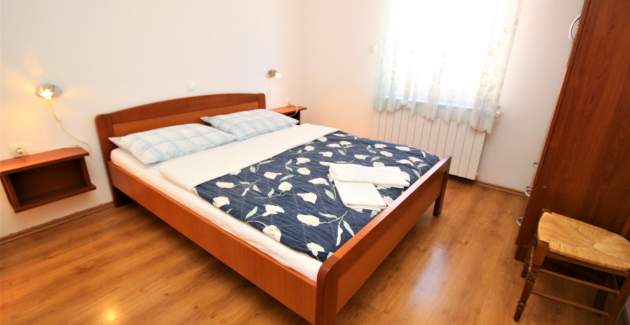 Apartment Lucijana No.2 - with Balcony, 150 m from the Beach