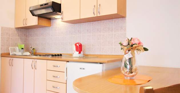 Apartment Lucijana No.3 - with Balcony, 150 m from the Beach