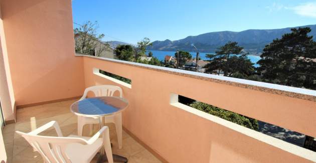 Apartment Lucijana No.4 - with Balcony, 150 m from the Beach