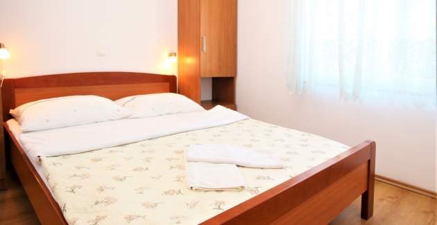 Apartment Lucijana No.4 - with Balcony, 150 m from the Beach