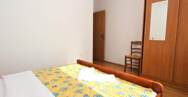 Apartment Lucijana No.4 - with Balcony, 150 m from the Beach