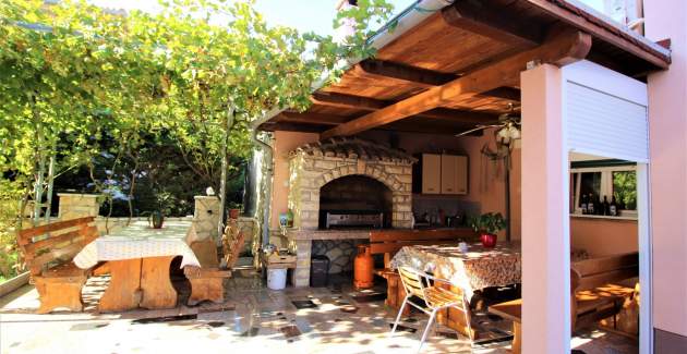 Apartment Lucijana No.8 - with Balcony, 150 m from the Beach