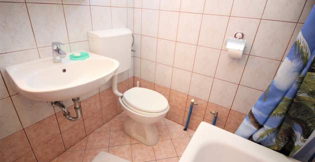 Apartment Lucijana No.8 - with Balcony, 150 m from the Beach