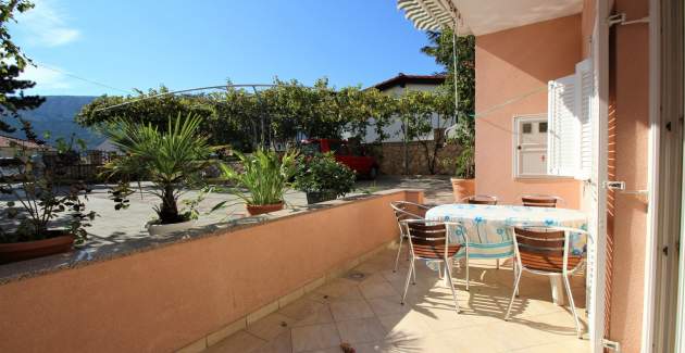 Apartment Lucijana No.9 - with Terrace, 150 m from the Beach
