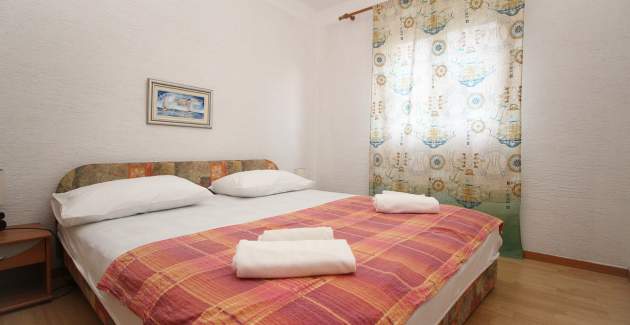 Apartment Mul No.7 Bs - with Balcony and Parking