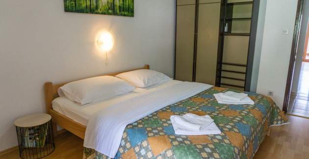 Apartment Petrica No.3 - with Balcony, located in the peaceful village of Jurandvor near Baska