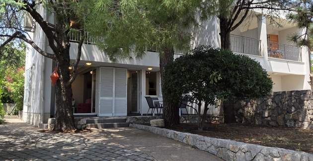 Ferienhaus Hlad – Nahe dem Zentrum, mit privatem Garten