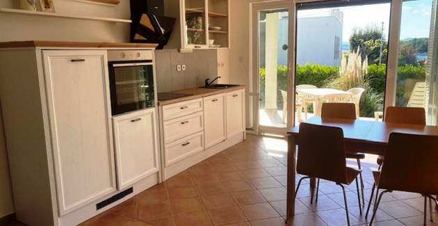 Apartment Sea Side Punat A2 Crv. - 300 m from the Sea