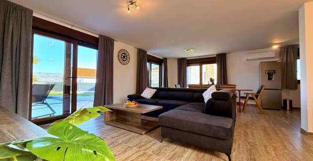 Villa Kockar mit Swimmingpool