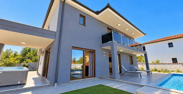 Villa Kockar with Pool