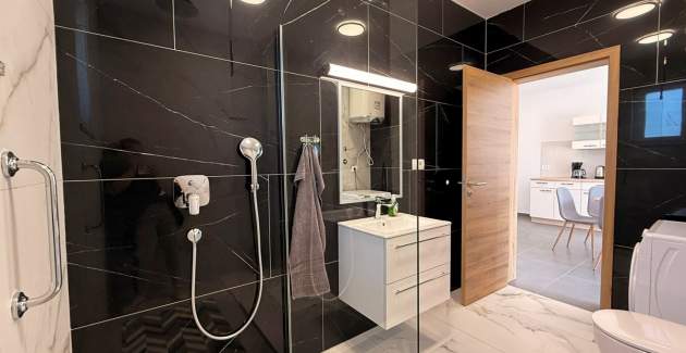 Apartment Lavanda Verde 6 — mit Pool