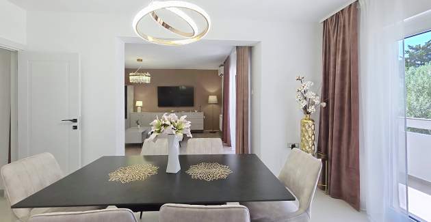 Apartment Gabrijela for 4 persons - with Terrace, 450 m from the Beach