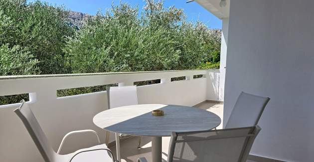 Apartment Gabrijela for 4 persons - with Terrace, 450 m from the Beach