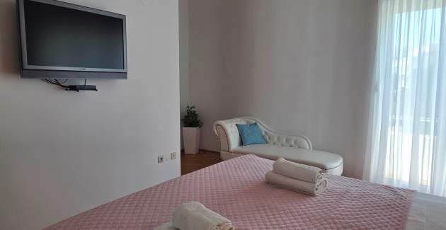 Apartment Nr. 6 Ecstasy – nur für Erwachsene
