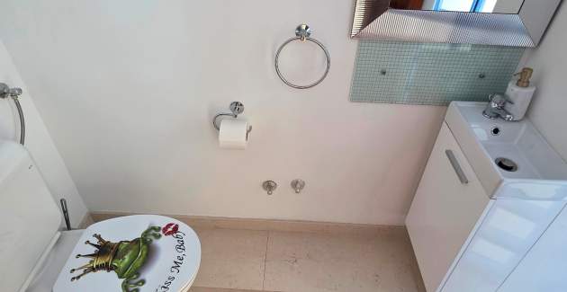 Apartment Nr. 6 Ecstasy – nur für Erwachsene