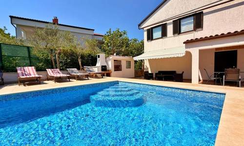 Apartment Zeljko A2 with Pool