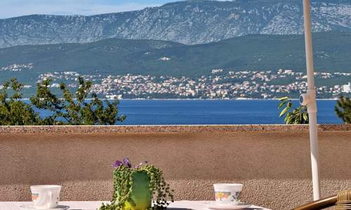 Apartment Dragica A2 – Sea View and Balcony