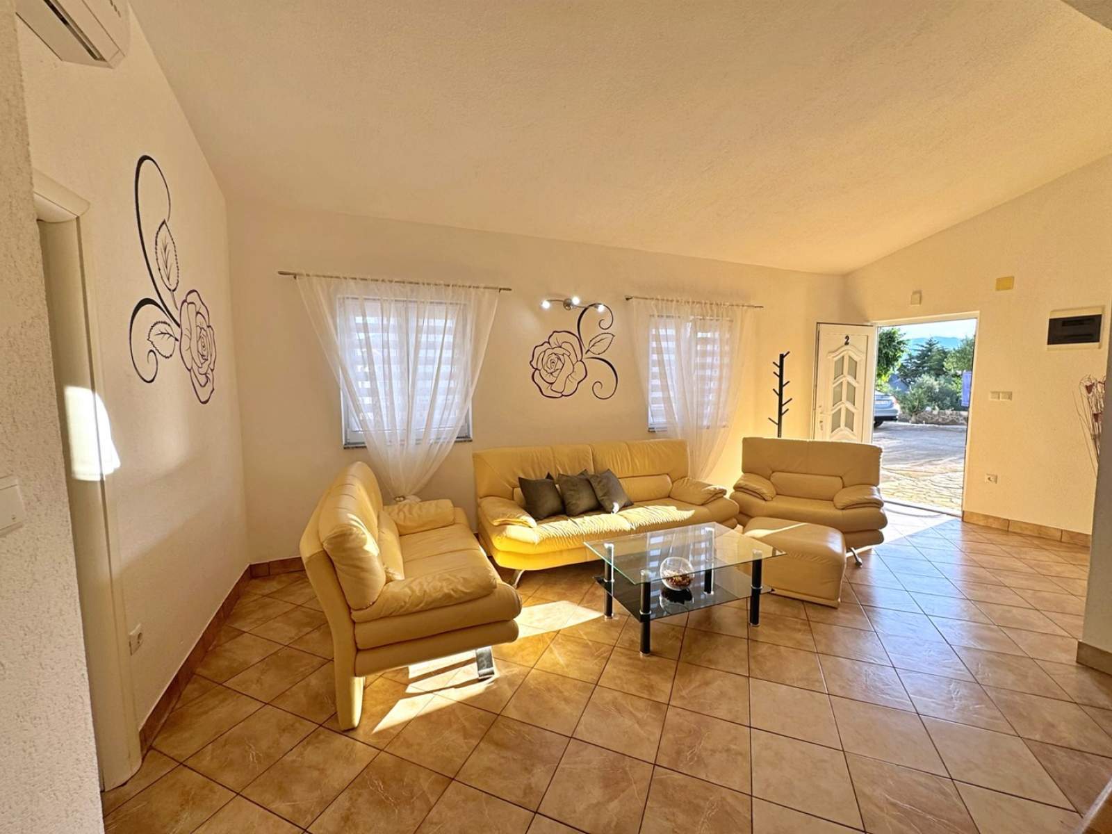 Top Apartment 2 – geeignet für Haustiere und Behinderte