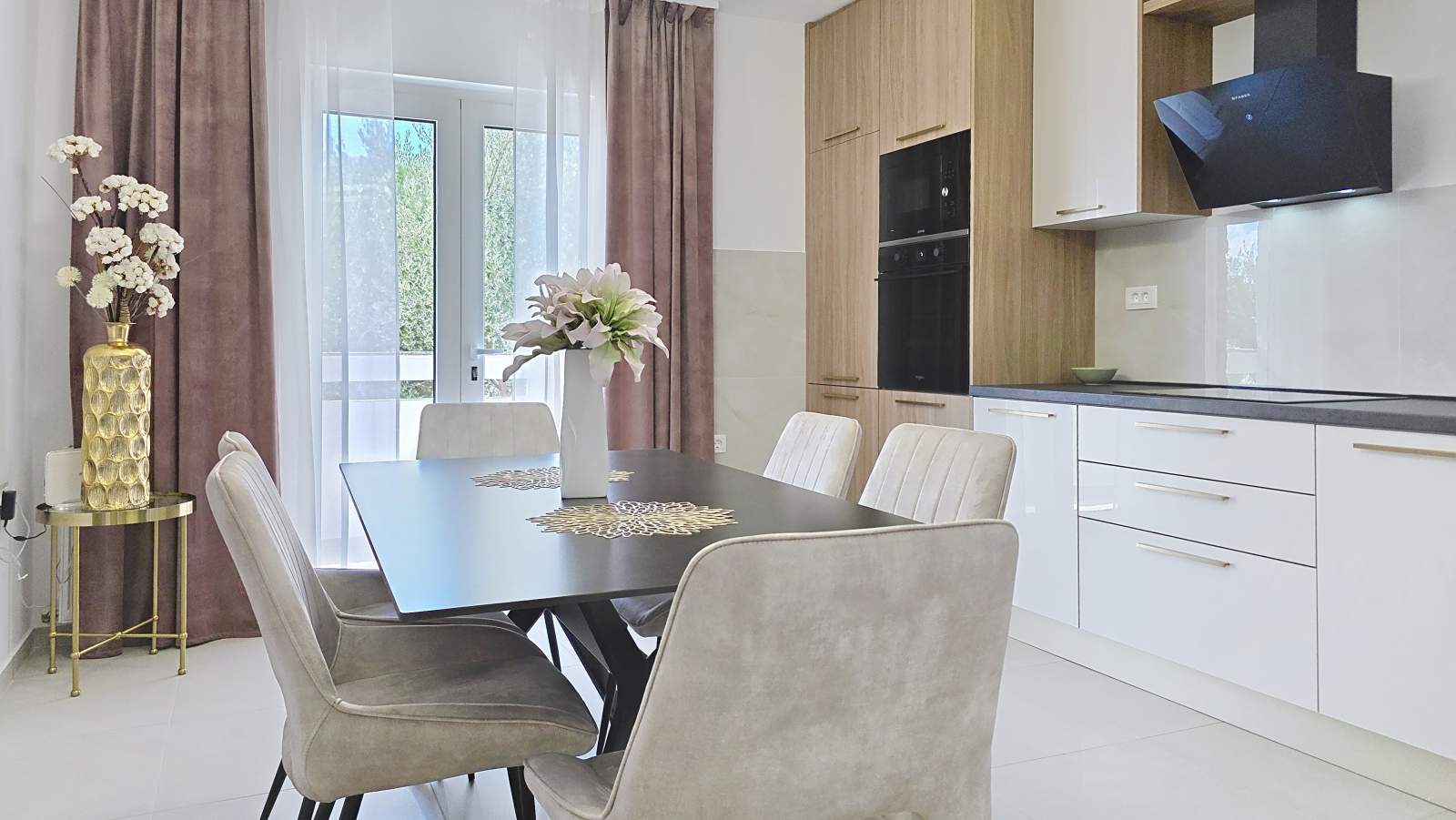 Apartment Gabrijela for 4 persons - with Terrace, 450 m from the Beach